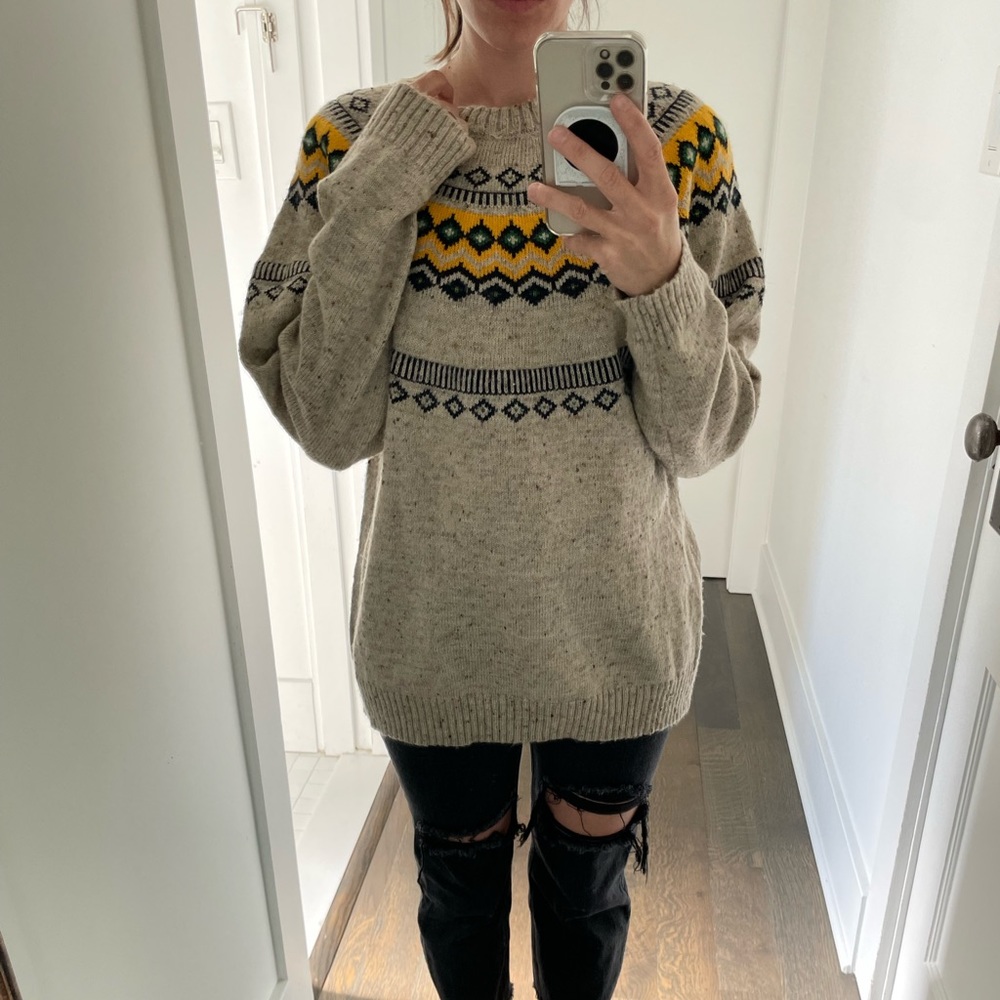 NWOT Fall Sweater - Picture 2 of 3